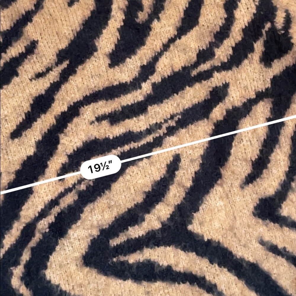 H&M brown black zebra pullover sweater - Picture 4 of 5